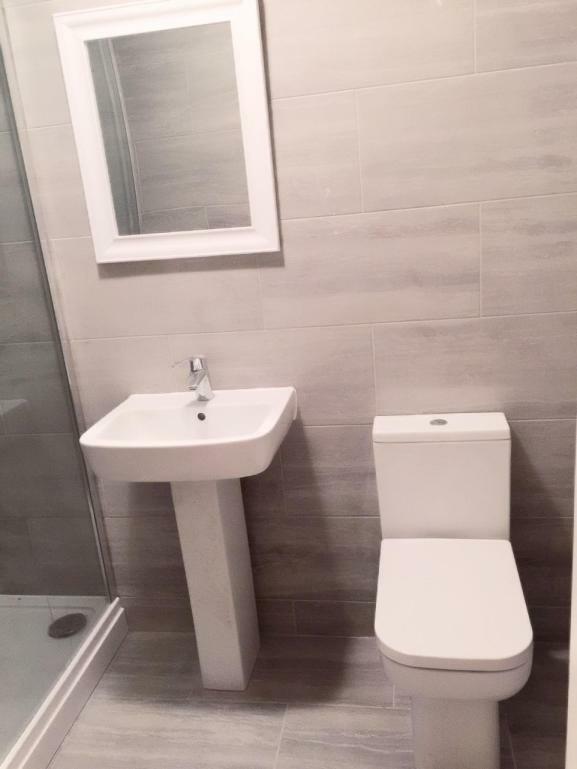 Abbey Wood Station Five Bedroom Self Contained House المظهر الخارجي الصورة