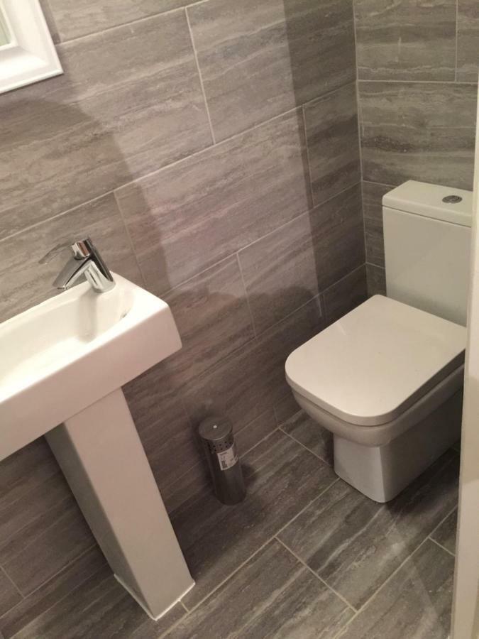 Abbey Wood Station Five Bedroom Self Contained House المظهر الخارجي الصورة