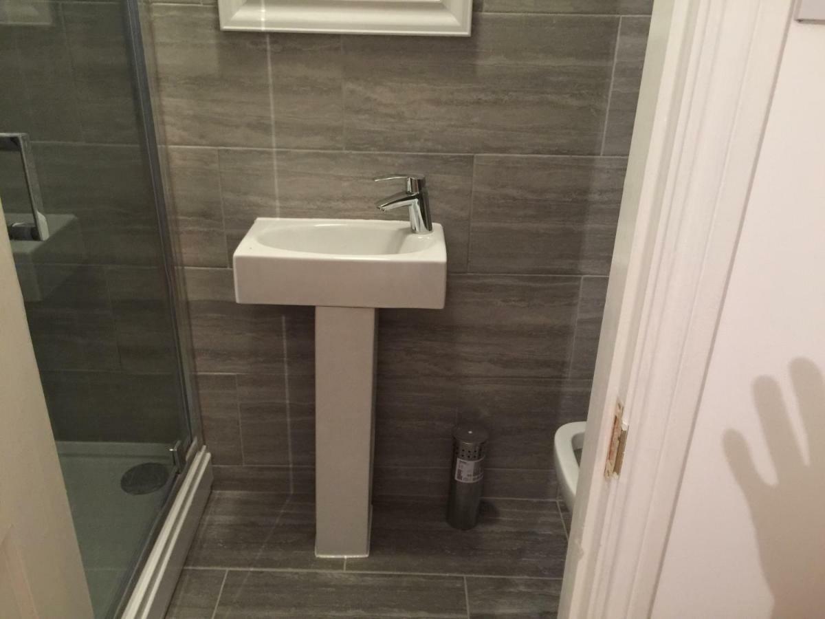 Abbey Wood Station Five Bedroom Self Contained House المظهر الخارجي الصورة