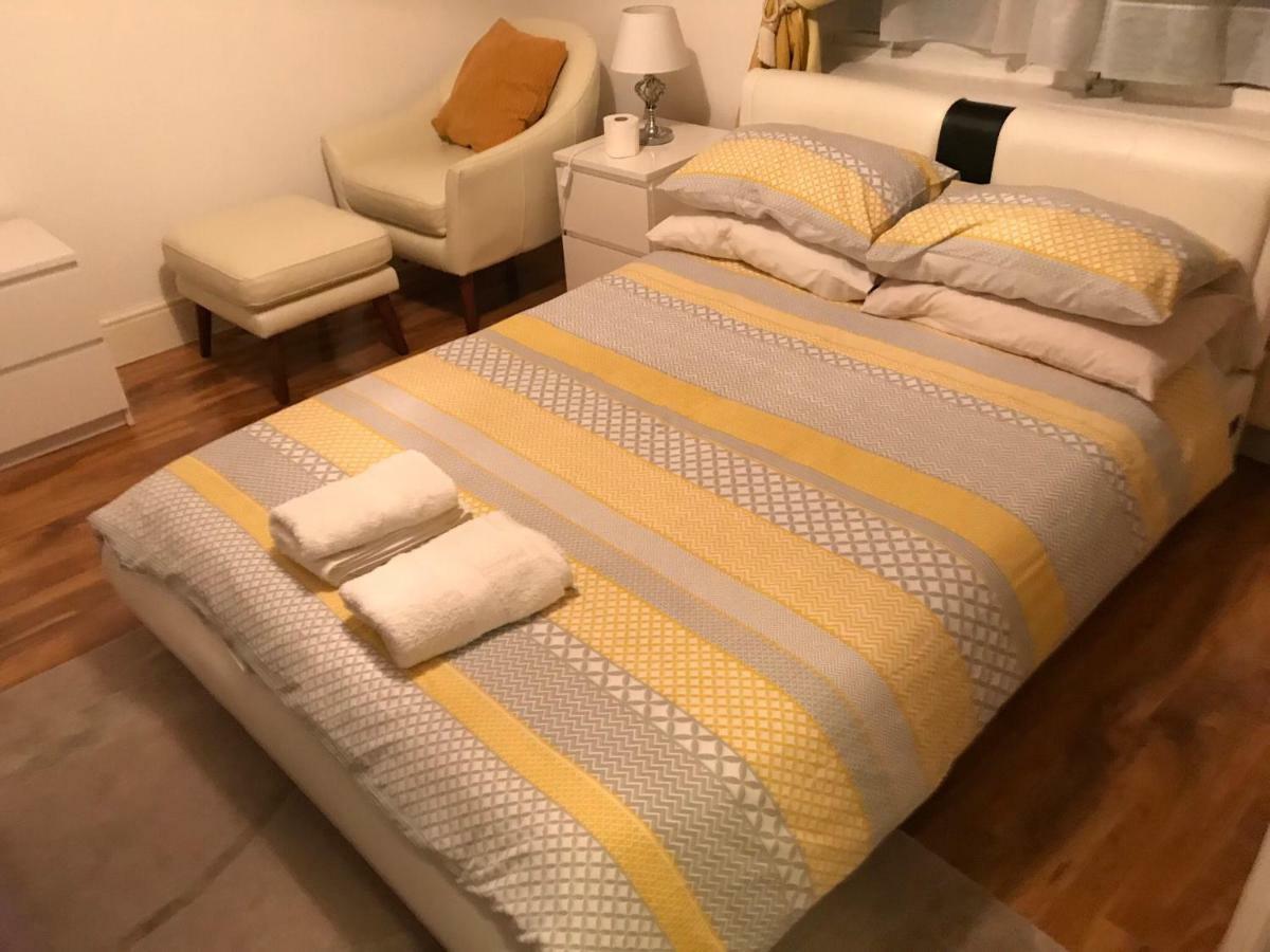 Abbey Wood Station Five Bedroom Self Contained House المظهر الخارجي الصورة